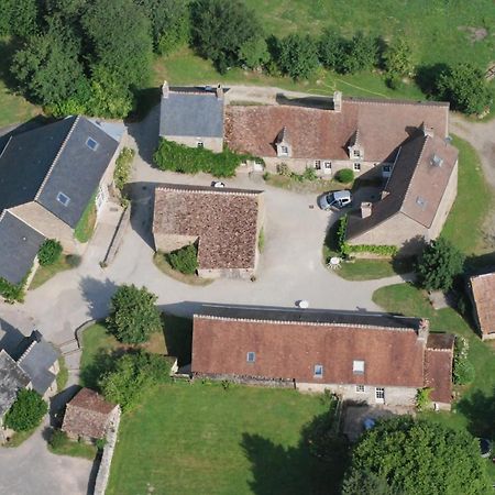 Le Gite D'Etienne Joue-du-Bois Luaran gambar
